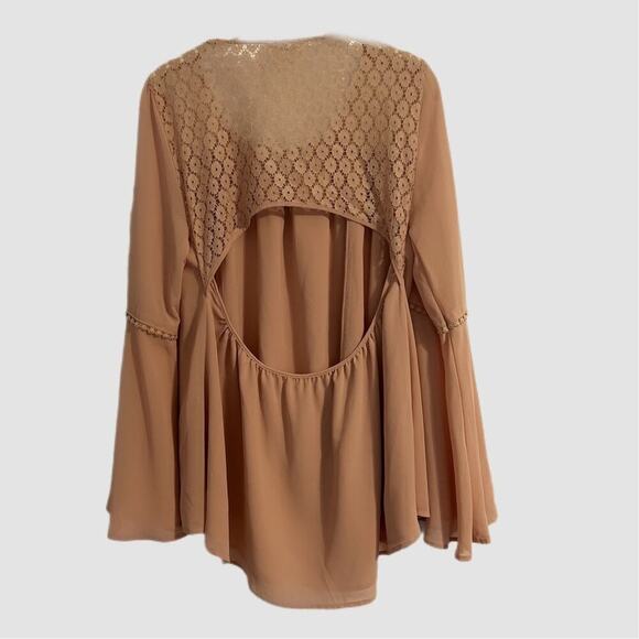 Double Zero Blouse Top Size Medium Blush Open Back Laced Bodice Bell Sleeve - Picture 2 of 8